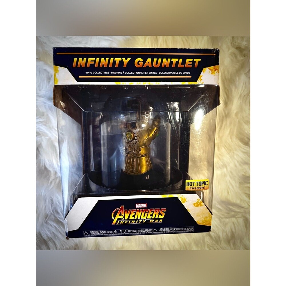 Funko Avengers Infinity War Gauntlet Vinyl Collectible Hot Topic Exclusive